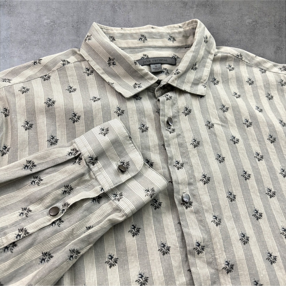 John Varvatos Button Up Shirt Mens M Gray Floral Striped Cotton Linen Preppy